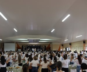  Coasul faz homenagem as cooperadas pelo Dia da Mulher