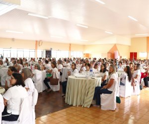  Coasul faz homenagem as cooperadas pelo Dia da Mulher