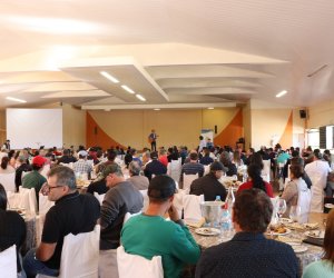  Coasul realiza encontro para os avicultores integrados.