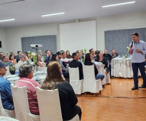  Coasul realiza Jantar da Solidariedade com os grupos femininos